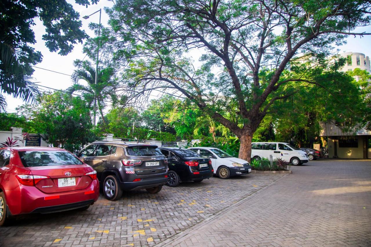 Airside Hotel Acra Exterior foto